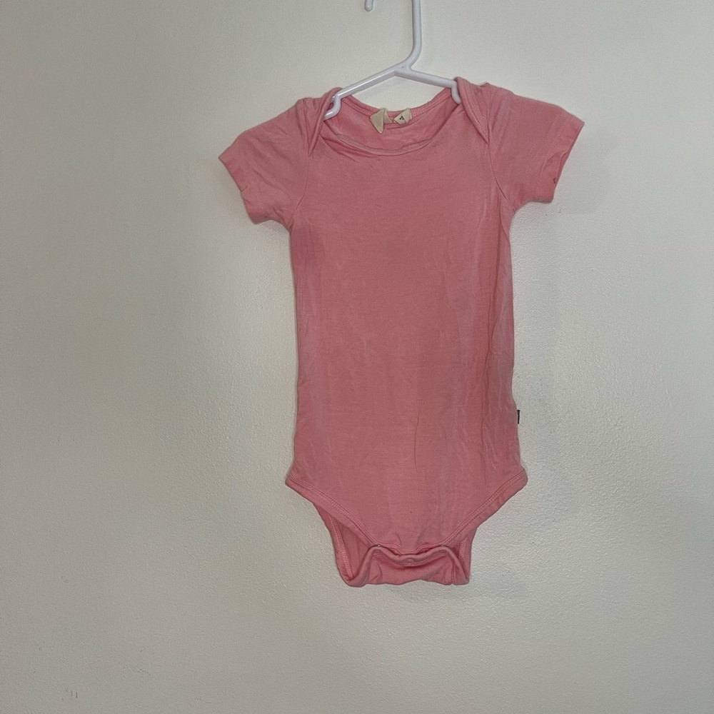 Kyte Onesie--PLAY condition